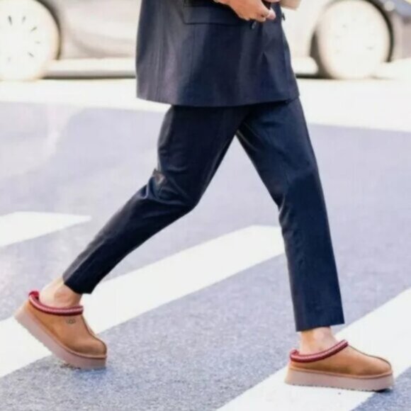 Ugg Tazz Tasman Platform Slipper in chestnut - Picture 7 of 7